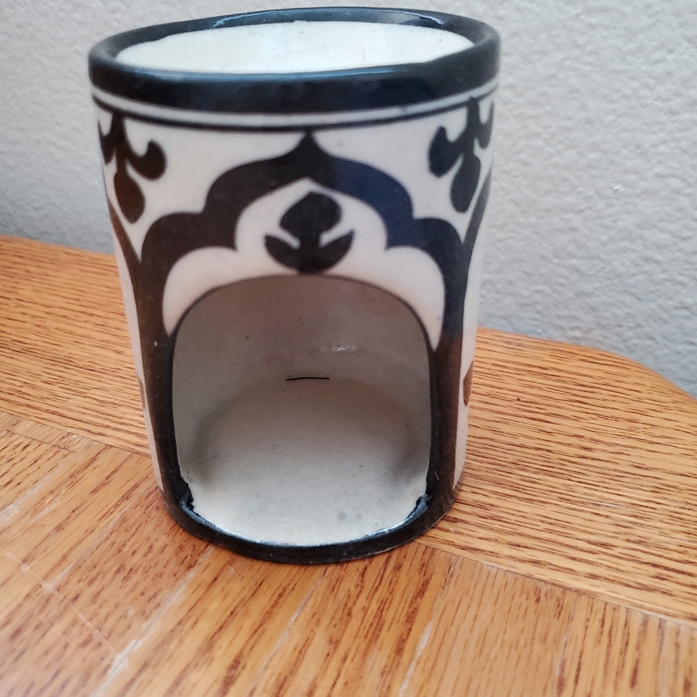 Black White Ceramic Incense Burner - Picture 3 of 7